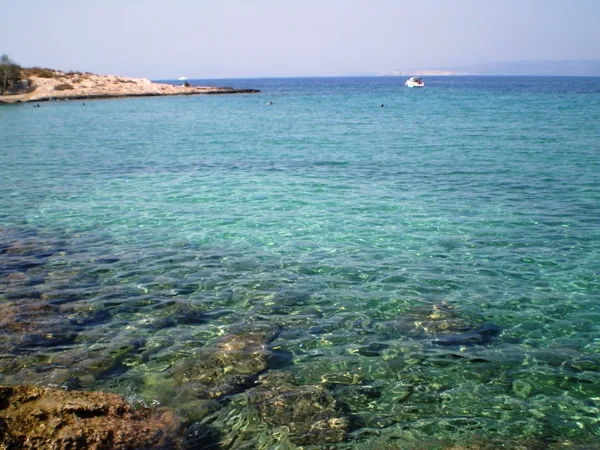5 minutes’ walk to the beautiful sea at Loutra beach, Souvala Aigina island, Greece